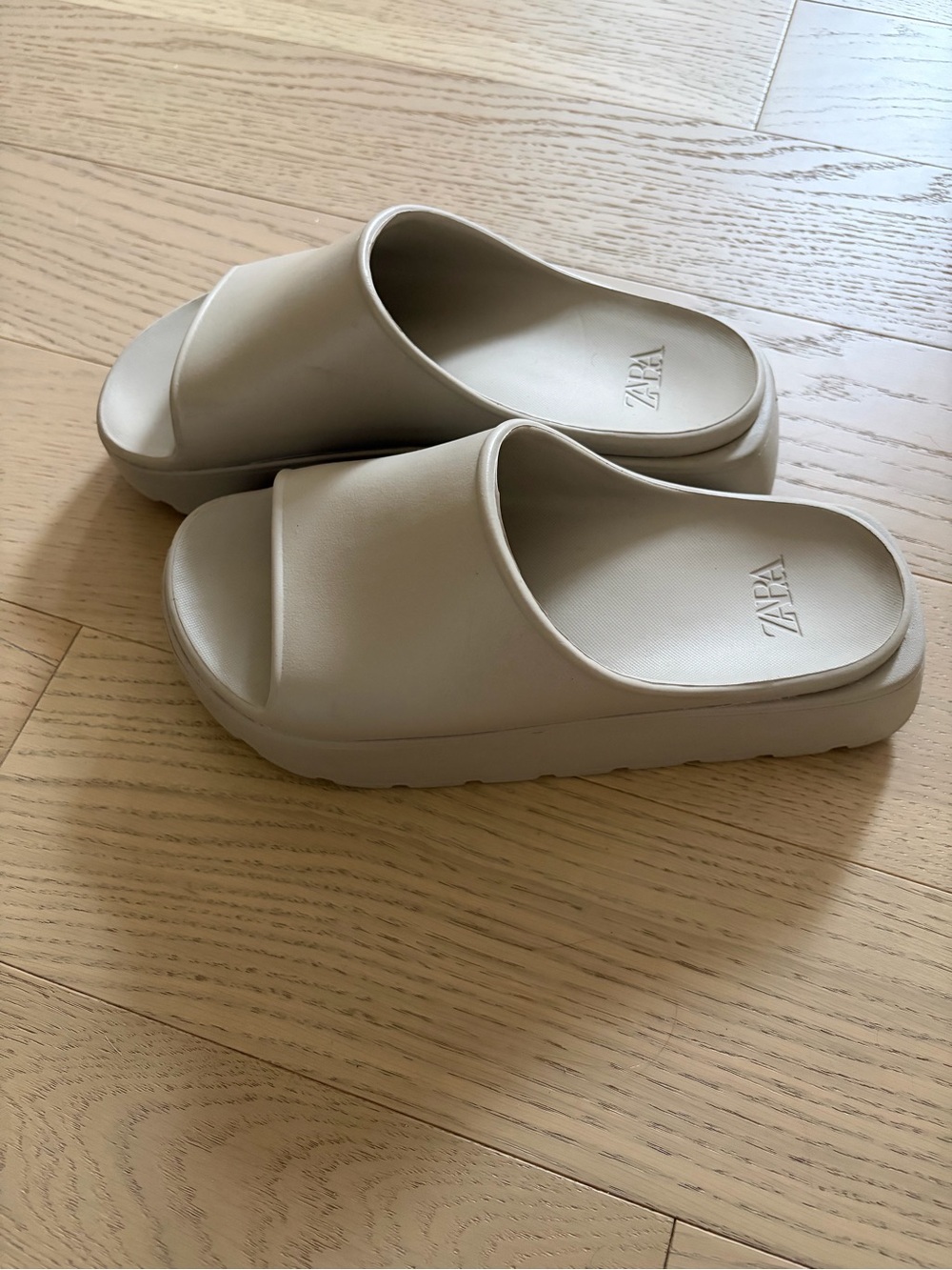 Zara Neutral Beige Platform Slide Sandals